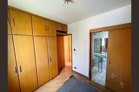 Apartamento à venda com 77m², 3 quartos e 2 vagas Apartamento à venda com 77m², 3 quartos e 2 vagasQuarto Suíte