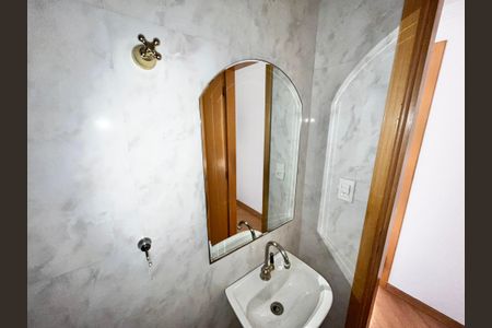 Apartamento à venda com 77m², 3 quartos e 2 vagas Apartamento à venda com 77m², 3 quartos e 2 vagasBanheiro