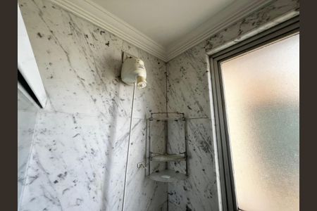 Apartamento à venda com 77m², 3 quartos e 2 vagas Apartamento à venda com 77m², 3 quartos e 2 vagasBanheiro da Suíte