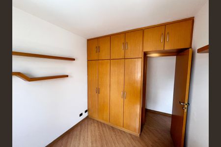 Apartamento à venda com 77m², 3 quartos e 2 vagas Apartamento à venda com 77m², 3 quartos e 2 vagasQuarto 3
