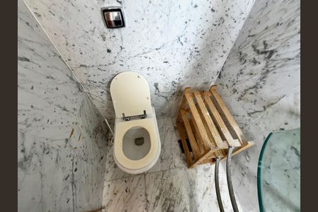 Apartamento à venda com 77m², 3 quartos e 2 vagas Apartamento à venda com 77m², 3 quartos e 2 vagasBanheiro da Suíte