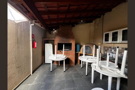 Apartamento à venda com 77m², 3 quartos e 2 vagas Apartamento à venda com 77m², 3 quartos e 2 vagasÁrea comum - Churrasqueira