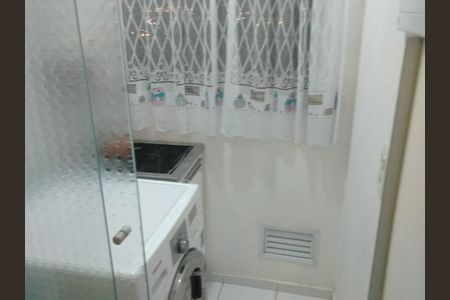 Área de Serviço de apartamento à venda com 2 quartos, 47m² em Jardim Castelo, São Paulo