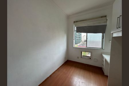 Quarto 1 de apartamento para alugar com 2 quartos, 60m² em Méier, Rio de Janeiro