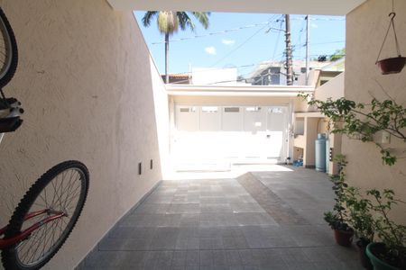 Casa à venda com 116m², 3 quartos e 2 vagasGaragem