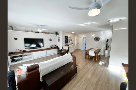 Sala de apartamento à venda com 3 quartos, 126m² em Santa Teresinha, São Paulo
