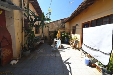 Casa à venda com 169m², 3 quartos e 3 vagasQuintal