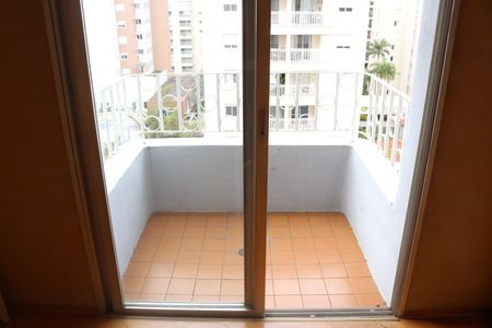 Varanda de apartamento para alugar com 3 quartos, 70m² em Pompeia, São Paulo
