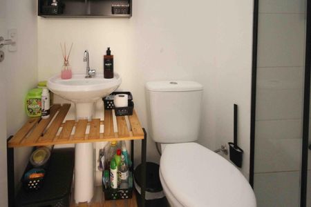 Apartamento à venda com 32m², 2 quartos e sem vagaBanheiro