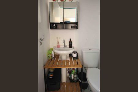 Apartamento à venda com 32m², 2 quartos e sem vagaBanheiro