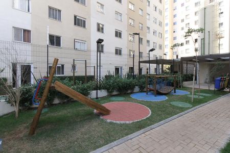 Apartamento à venda com 32m², 2 quartos e sem vagaÁrea comum - Playground