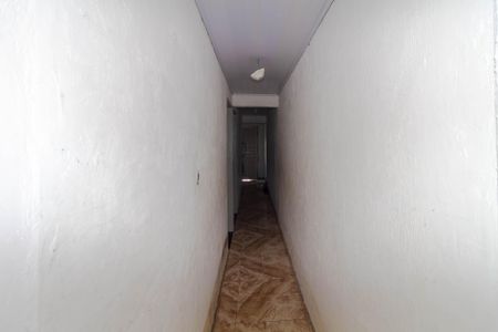 Corredor de casa para alugar com 2 quartos, 75m² em Vila Sapopemba, São Paulo