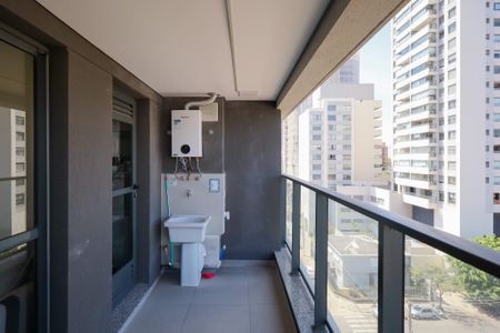 Apartamento à venda com 38m², 1 quarto e 1 vaga Apartamento à venda com 38m², 1 quarto e 1 vagaVaranda - Área de serviço