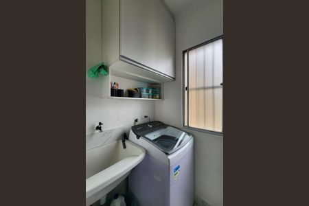 Apartamento à venda com 55m², 2 quartos e 1 vaga Apartamento à venda com 55m², 2 quartos e 1 vagaÁrea de Serviço