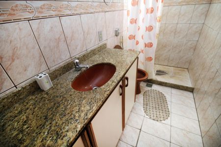 Apartamento para alugar com 55m², 2 quartos e sem vagaBanheiro Social