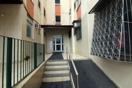 Apartamento para alugar com 55m², 2 quartos e sem vagaFachada e portaria