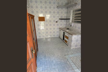 Foto 05 de casa à venda com 2 quartos, 150m² em Vila Moraes, São Paulo