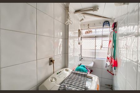 Apartamento à venda com 60m², 2 quartos e 1 vagaÁrea de Serviço