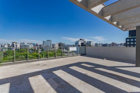 Apartamento à venda com 308m², 3 quartos e 3 vagas Apartamento à venda com 308m², 3 quartos e 3 vagasTerraço