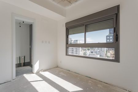 Apartamento à venda com 308m², 3 quartos e 3 vagas Apartamento à venda com 308m², 3 quartos e 3 vagasSuíte 2