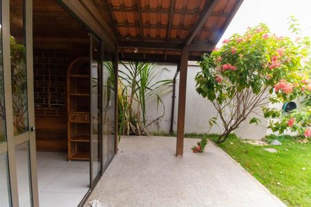 Varanda da Sala de casa à venda com 3 quartos, 200m² em Piratininga, Niterói