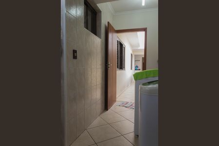 Casa à venda com 150m², 2 quartos e 2 vagas Casa à venda com 150m², 2 quartos e 2 vagasÁrea de Serviço