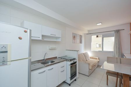 Apartamento para alugar com 27m², 1 quarto e sem vaga Apartamento para alugar com 27m², 1 quarto e sem vagaSala/Cozinha