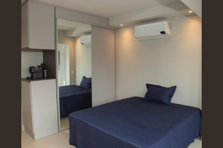 Estúdio de kitnet/studio para alugar com 1 quarto, 28m² em Jardim das Acacias, São Paulo