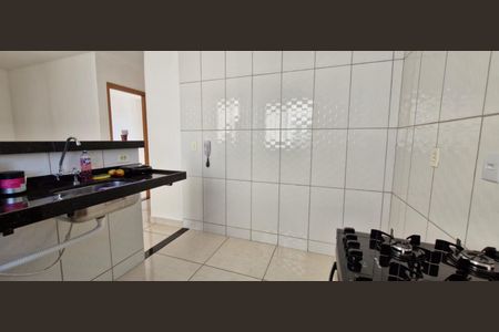 Cozinha  de apartamento à venda com 2 quartos, 42m² em 155, Lagoa Santa