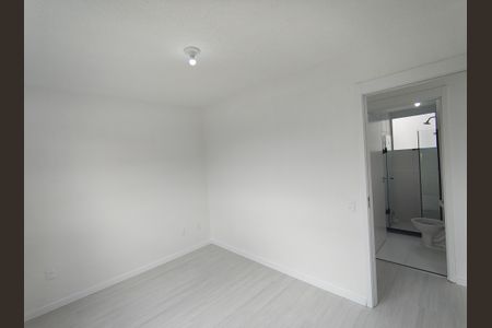 Quarto 1 de apartamento para alugar com 2 quartos, 41m² em Taquara, Rio de Janeiro