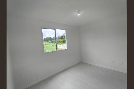 Quarto 1 de apartamento para alugar com 2 quartos, 41m² em Taquara, Rio de Janeiro