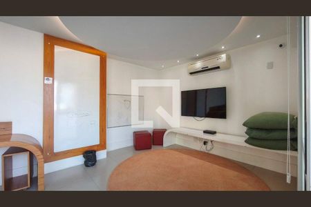 Apartamento à venda com 84m², 2 quartos e 1 vagaÁrea comum