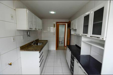 Apartamento à venda com 84m², 2 quartos e 1 vagaÁrea de Serviço