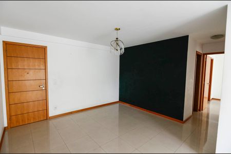 Apartamento à venda com 84m², 2 quartos e 1 vagaSala