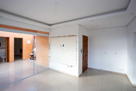 Sala de TV de apartamento para alugar com 3 quartos, 100m² em Taboão, Diadema