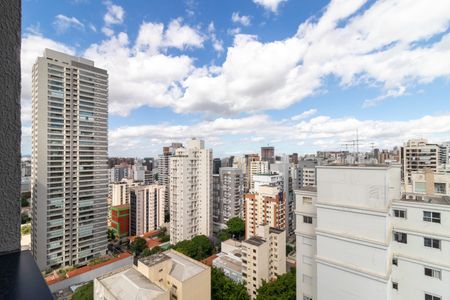 Apartamento à venda com 24m², 1 quarto e sem vaga Apartamento à venda com 24m², 1 quarto e sem vagaVista da Janela do Quarto