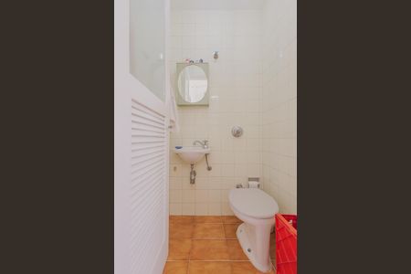 Apartamento para alugar com 150m², 3 quartos e 1 vagaÁrea de Serviço - Banheiro