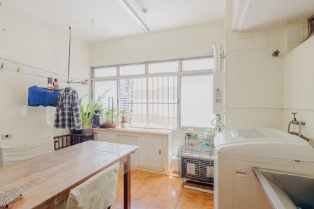 Apartamento para alugar com 150m², 3 quartos e 1 vagaÁrea de Serviço