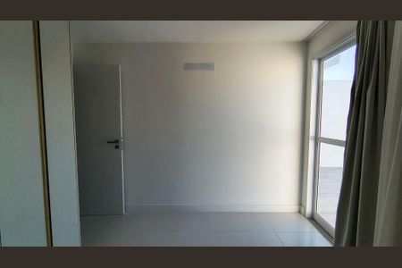 Apartamento para alugar com 280m², 3 quartos e 4 vagasSuíte 1