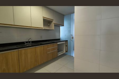 Apartamento para alugar com 280m², 3 quartos e 4 vagasCozinha e Área de Serviço