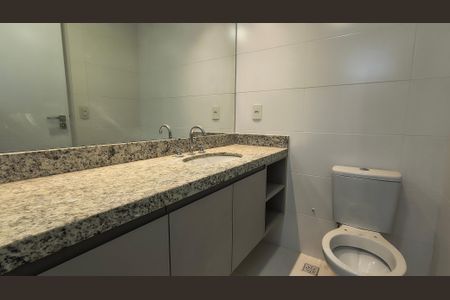 Apartamento para alugar com 280m², 3 quartos e 4 vagasBanheiro da Suíte 3