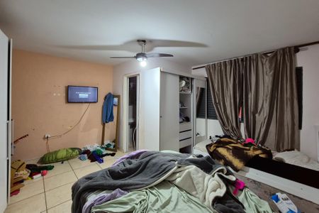 Casa à venda com 374m², 4 quartos e 2 vagasQuarto - casa 2