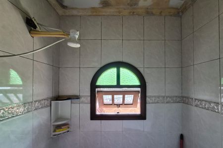 Casa à venda com 374m², 4 quartos e 2 vagasBanheiro da Suíte