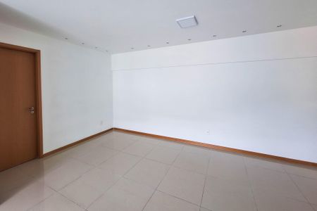 Sala de apartamento à venda com 3 quartos, 126m² em Vital Brasil, Niterói