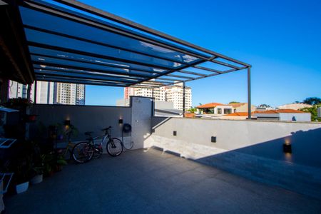 Apartamento à venda com 100m², 2 quartos e 1 vagaÁrea externa