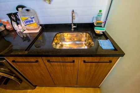 Apartamento à venda com 100m², 2 quartos e 1 vagaÁrea de serviço