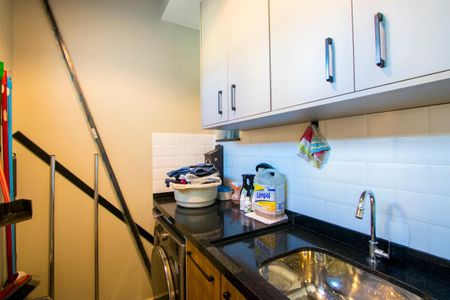 Apartamento à venda com 100m², 2 quartos e 1 vagaÁrea de serviço