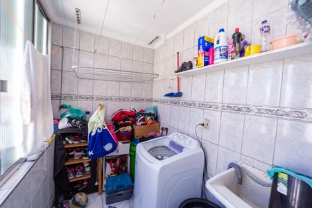 Apartamento à venda com 56m², 2 quartos e 1 vaga Apartamento à venda com 56m², 2 quartos e 1 vagaÁrea de Serviço
