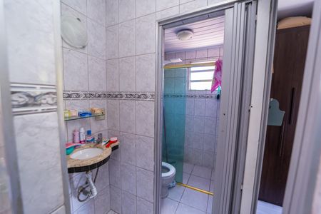 Apartamento à venda com 56m², 2 quartos e 1 vaga Apartamento à venda com 56m², 2 quartos e 1 vagaBanheiro