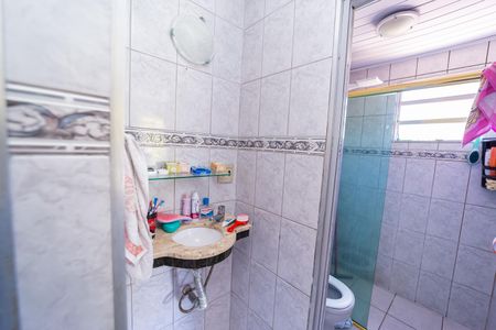 Apartamento à venda com 56m², 2 quartos e 1 vaga Apartamento à venda com 56m², 2 quartos e 1 vagaBanheiro